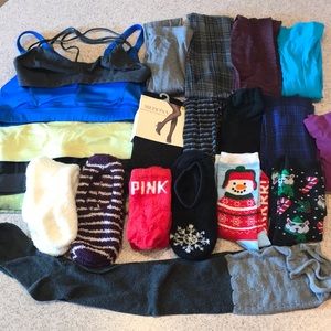 Bundle of tights, socks and sports bras (21 items
